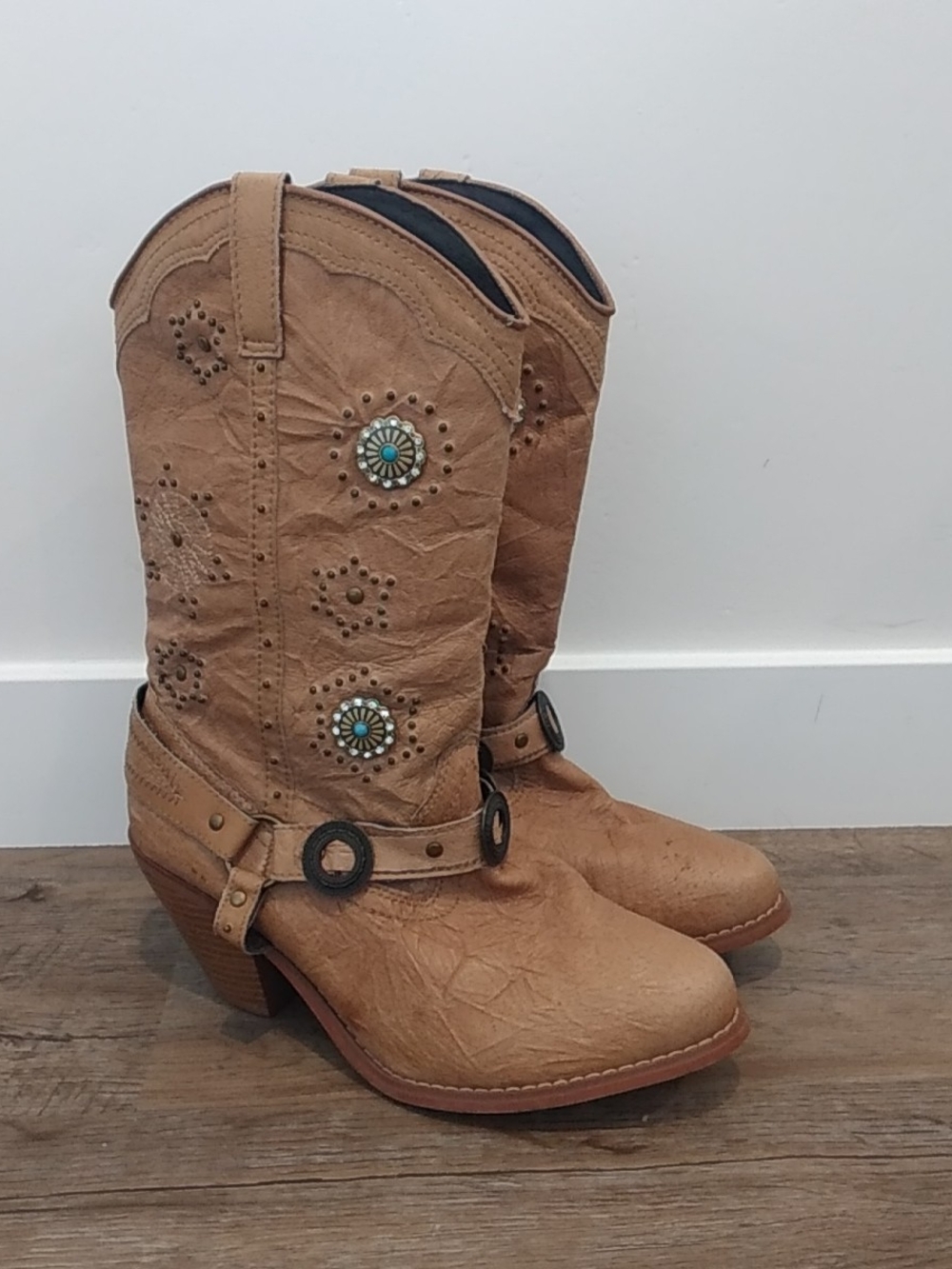 Dingo Addie Women's Tan Western Mid-Calf Leather Boots Turquoise, Concho Accents